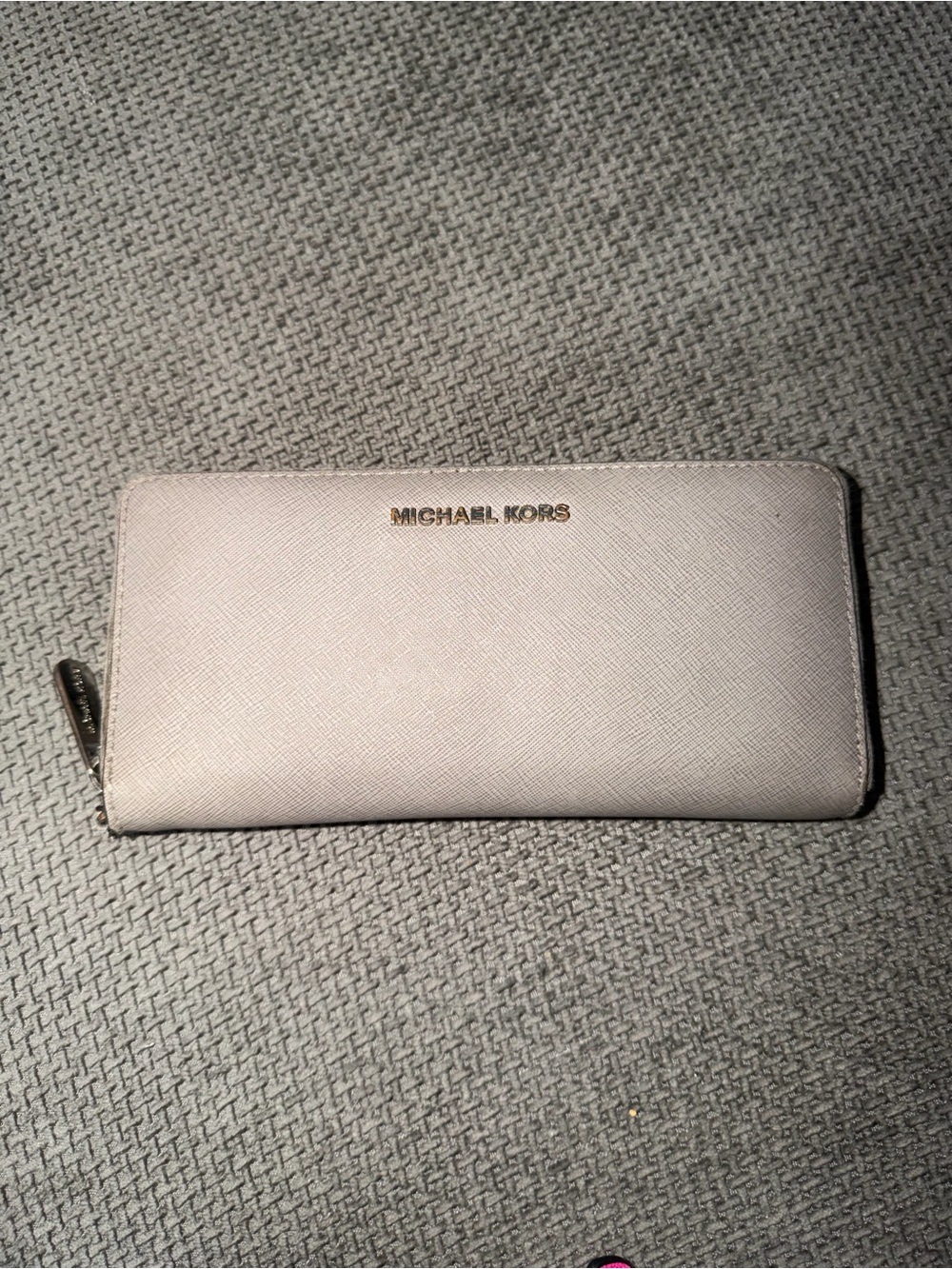 MICHAEL KORS tan/cream Zip-Around Wallet